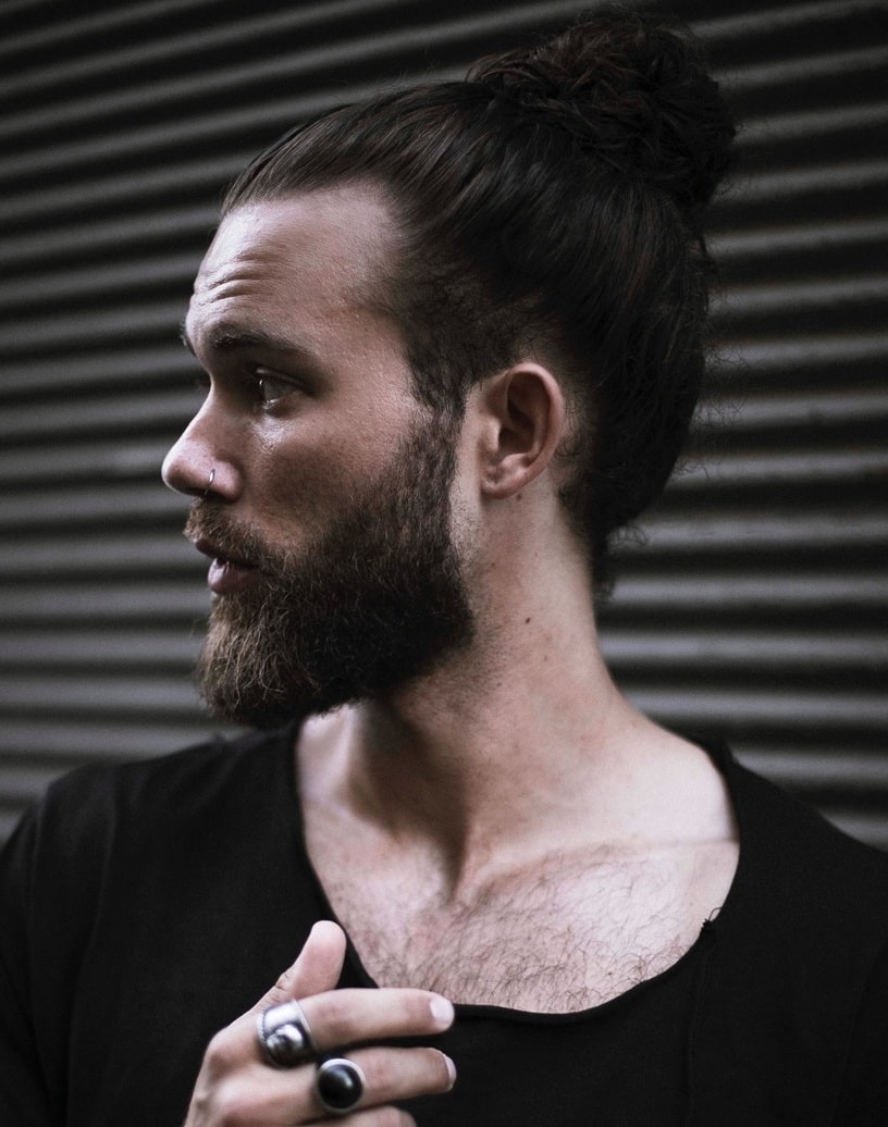 Man Bun Tipps Mann mit Man Bun
